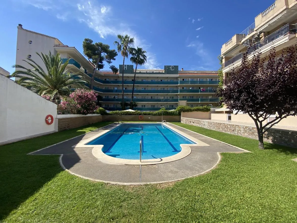 R123 Apartamento En La Planta Baja Con Piscina Cerca De La Playa Calafell 0*,  İspanya